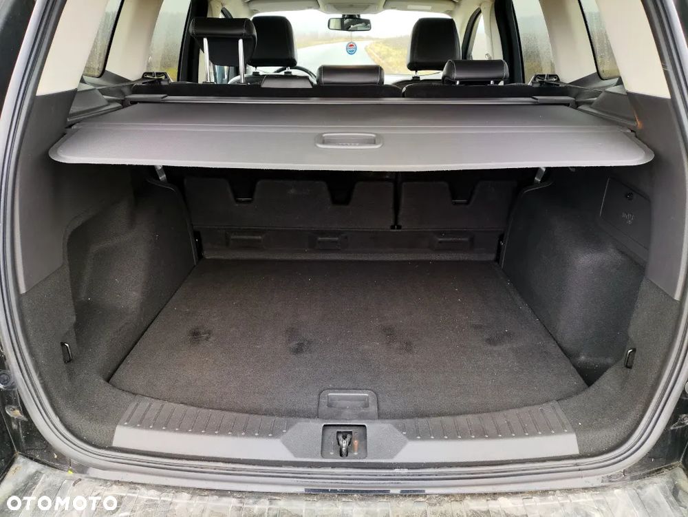 Ford Kuga 2.0 TDCi 4x4 Titanium - 9