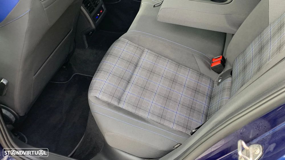 VW Golf 1.4 eHybrid OPF DSG GTE - 30