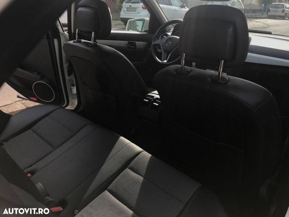 Mercedes-Benz C 180 CGI Automatik BlueEFFICIENCY Avantgarde - 6