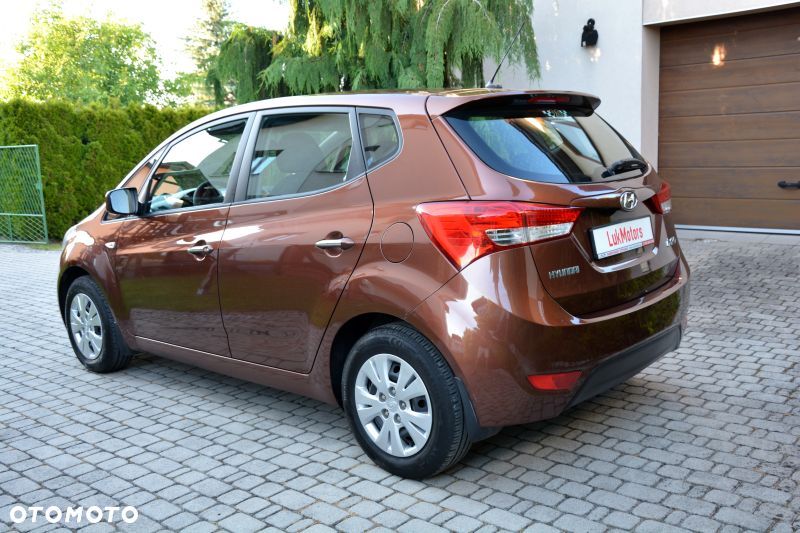 Hyundai ix20 1.4 Classic - 26