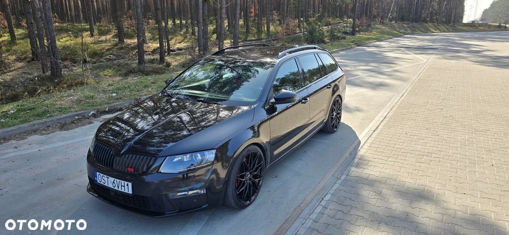 Skoda Octavia 2.0 TSI RS DSG - 2