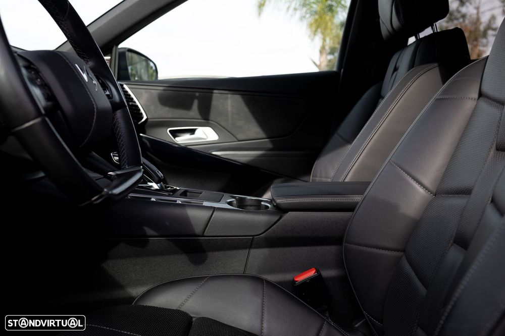 DS DS7 Crossback E-Tense Performance Line EAT8 - 22