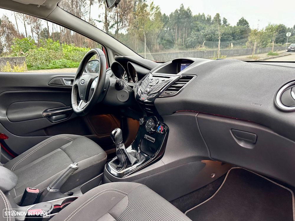 Ford Fiesta 1.0 Ti-VCT Titanium - 35