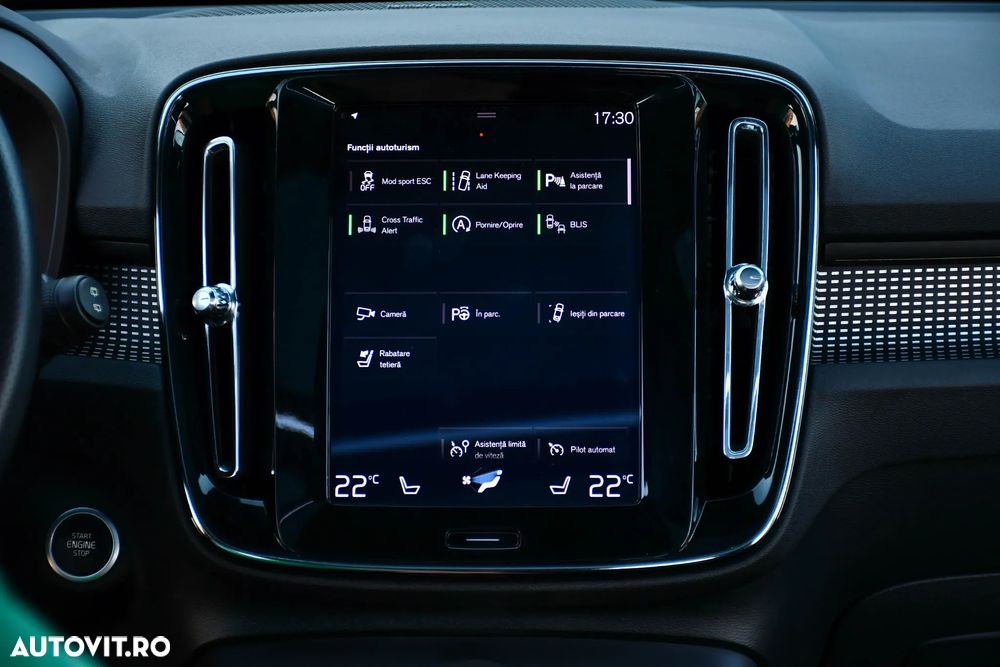 Volvo XC 40 D4 AWD Geartronic R-Design - 29