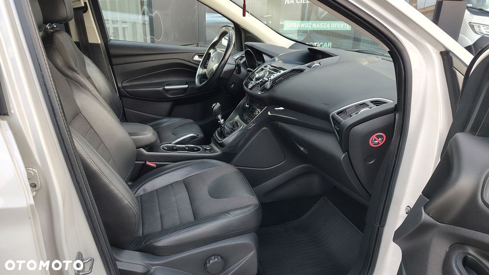 Ford Kuga - 11
