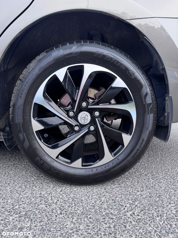 Toyota Corolla 1.6 Comfort - 10