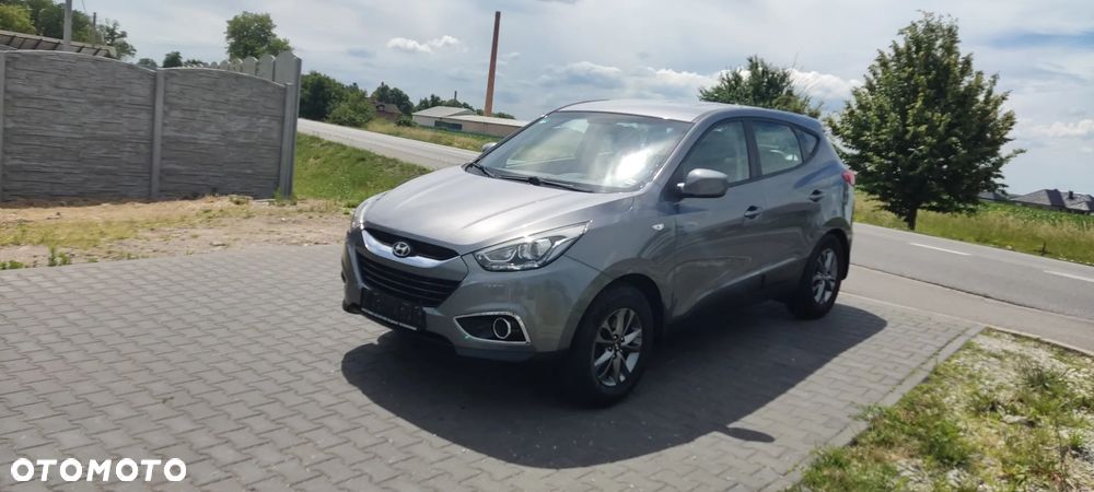 Hyundai ix35 1.6 2WD Fifa World Cup Edition - 1