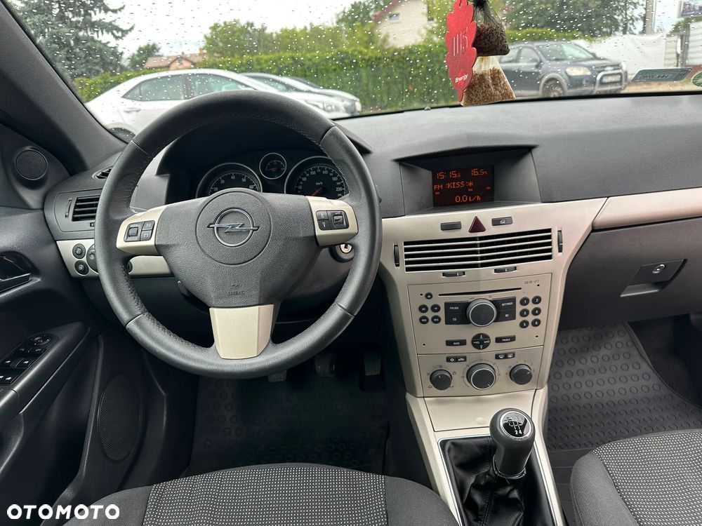 Opel Astra - 22