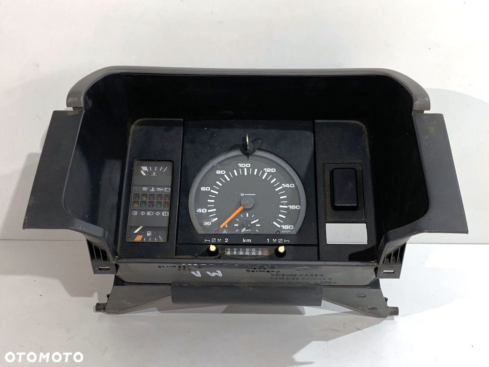 LICZNIK  VW TRANSPORTER IV Autobus (70B, 70C, 7DB, 7DK, 70J, 70K, 7DC, 7 1990 - 2004 2.4 D 57 kW [78 - 2