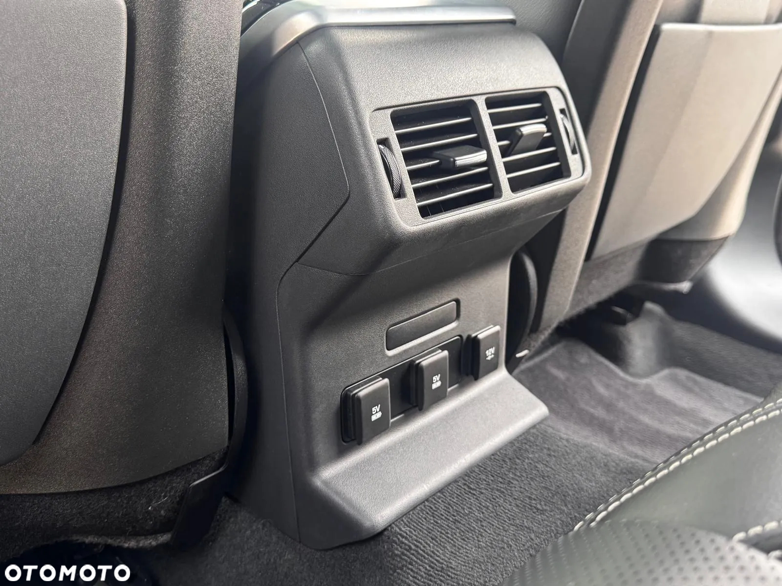 Land Rover Range Rover Velar 2.0 TD4 R-Dynamic S - 25