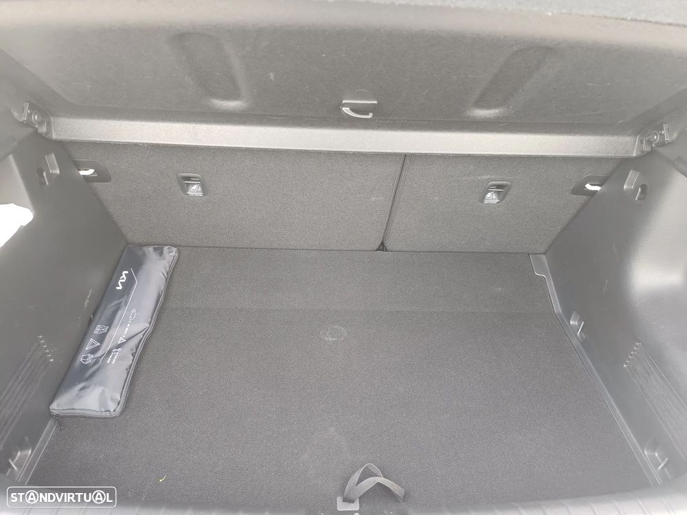 Kia Stonic - 36