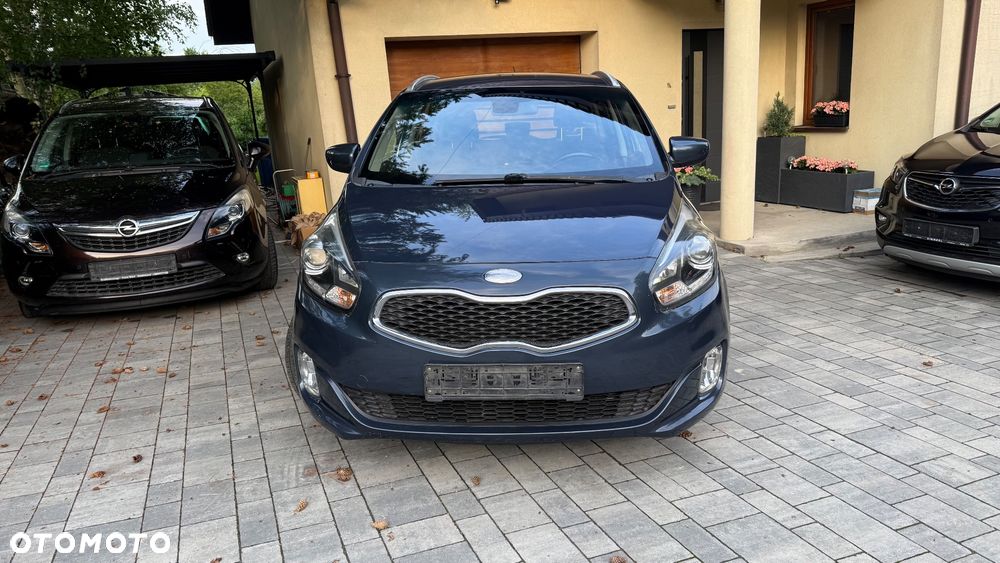 Kia Carens 1.6 GDI Dream Team Edition - 3