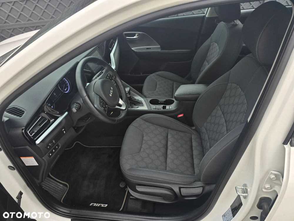 Kia Niro 1.6 GDI PHEV 2WD OPF Spirit - 19