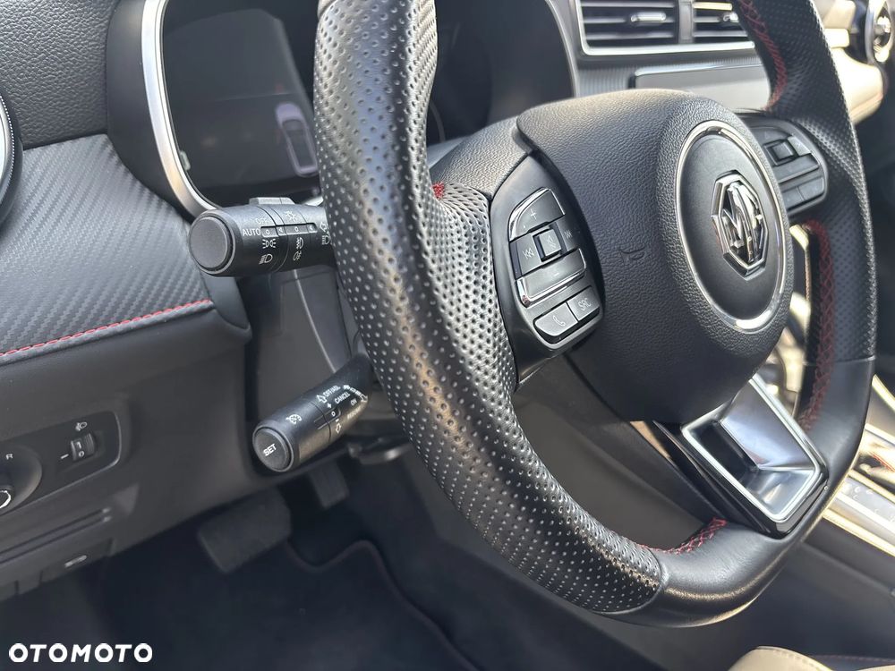MG ZS 1.0 T-GDI Exclusive - 28