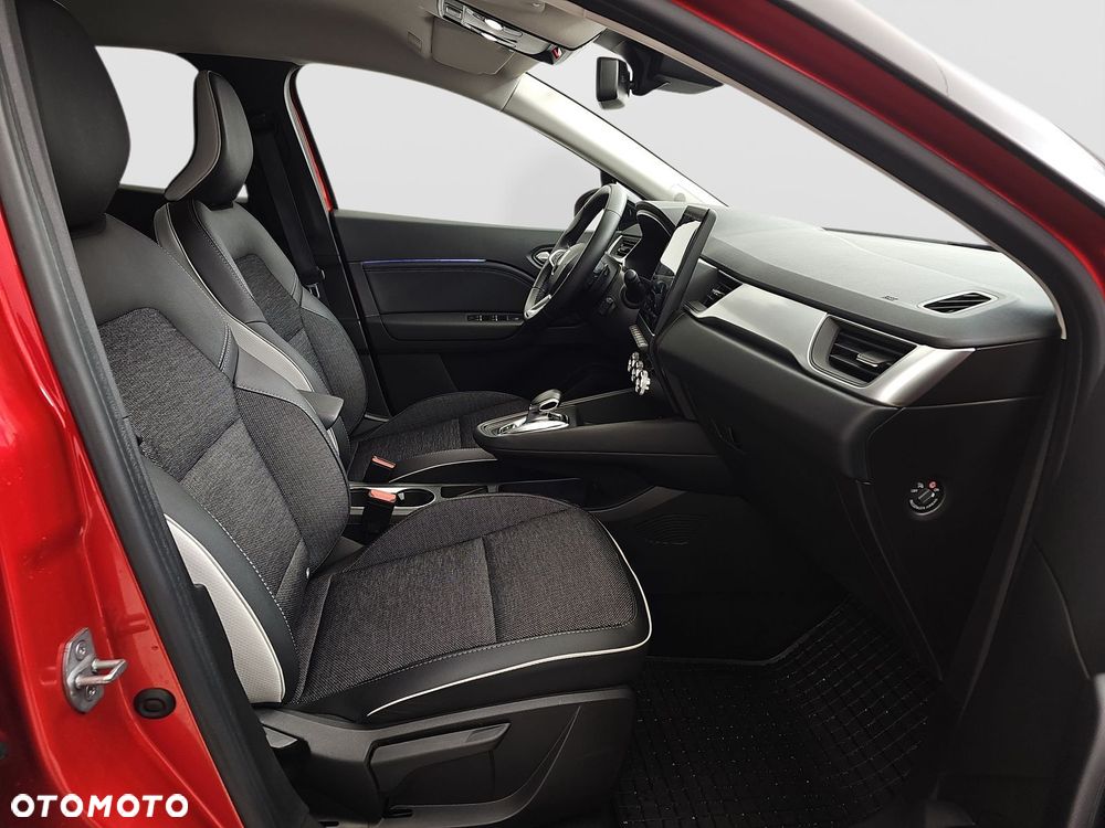 Renault Captur 1.3 TCe mHEV Techno EDC - 32