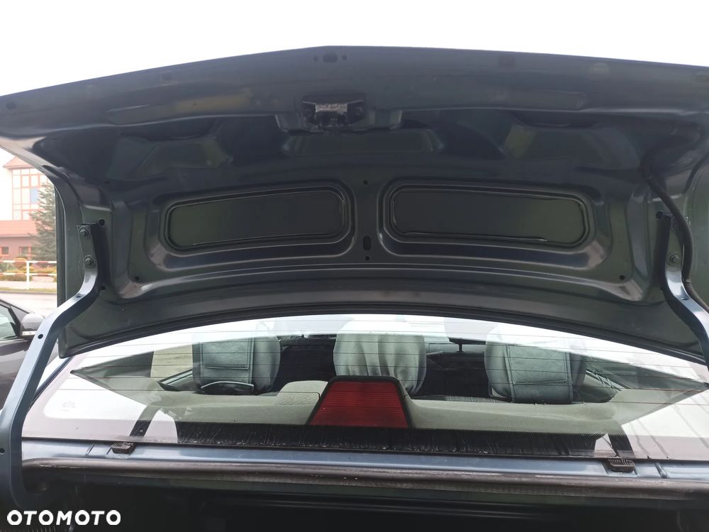 Dacia Logan 1.4 - 16