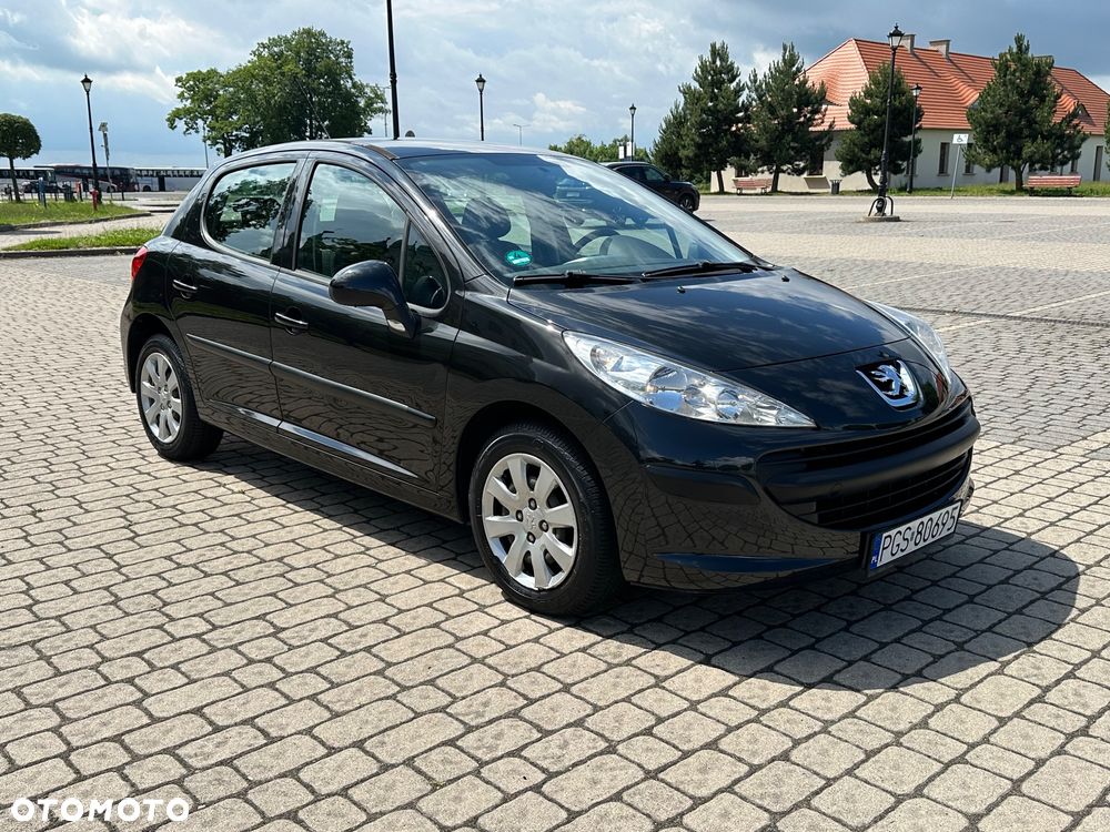 Peugeot 207 75 forever - 18