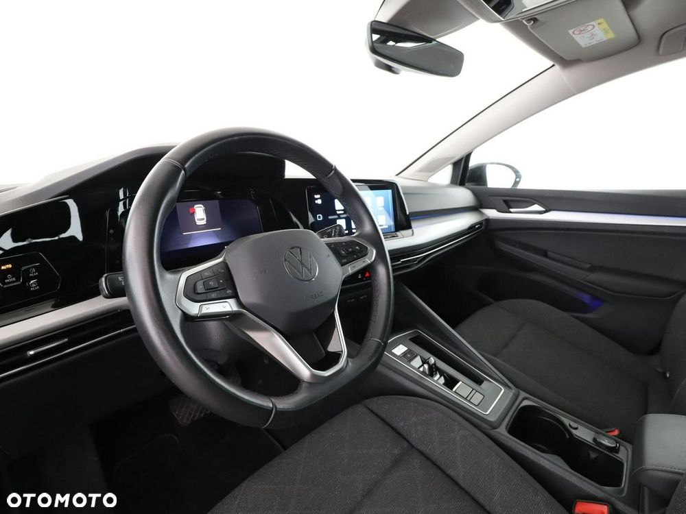 Volkswagen Golf 1.5 eTSI Life DSG - 15