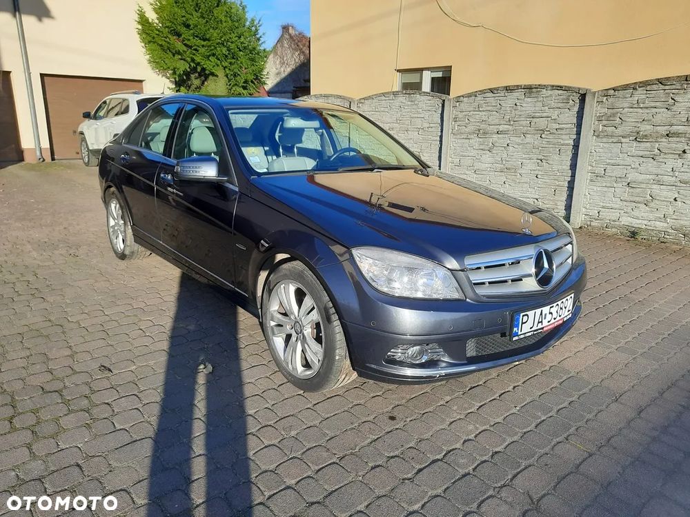 Mercedes-Benz Klasa C 220 CDI DPF Avantgarde - 3