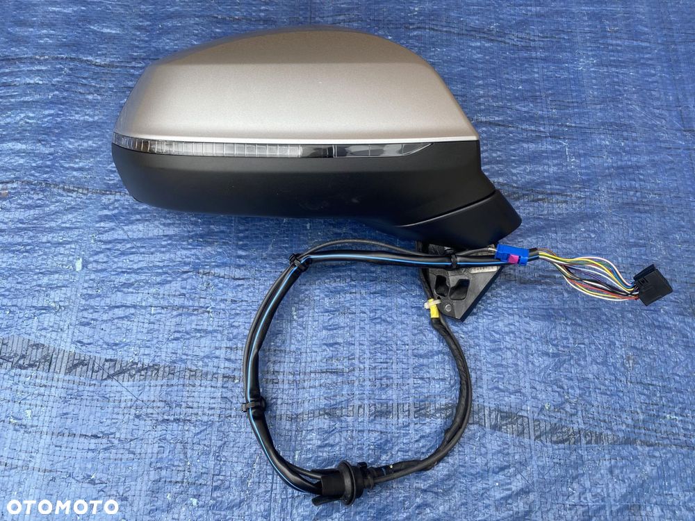 AUDI Q7 SQ7 4M LZ7G LUSTERKO PRAWE 15 + 1 PIN KAMERA ASYSTENT FOTOCHROM - 1