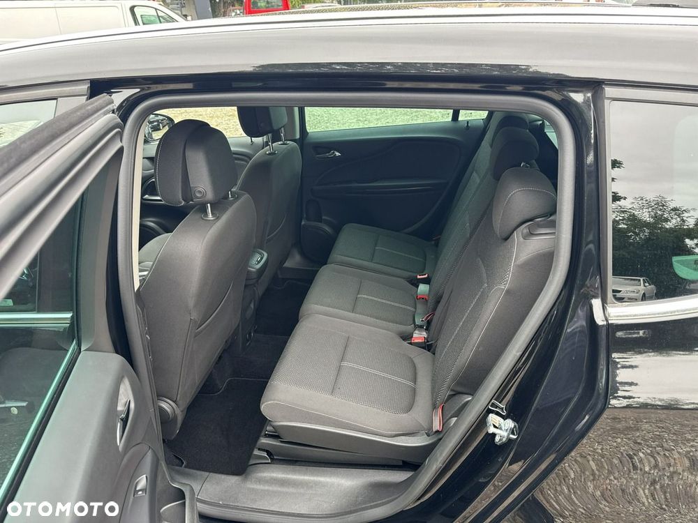 Opel Zafira - 21