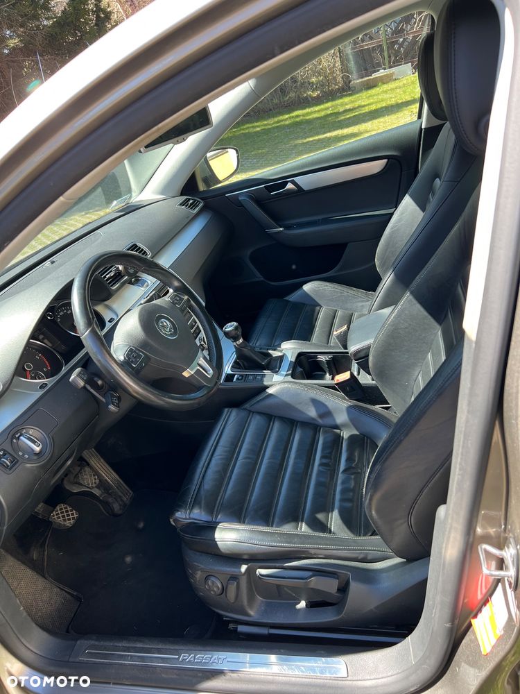 Volkswagen Passat 2.0 TDI BlueMotion Technology Highline - 6