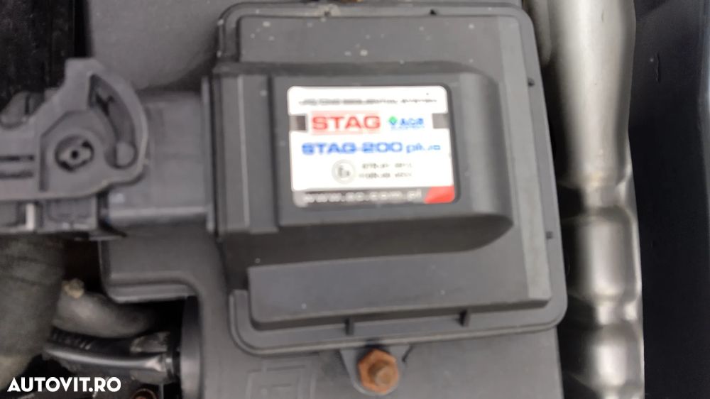 Ford Focus 1.6 16V Titanium - 26