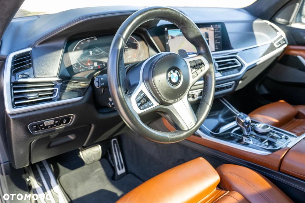BMW X7 xDrive40i - 20