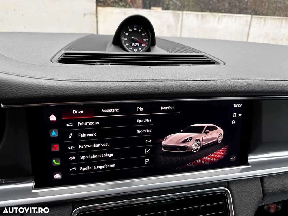 Porsche Panamera 4S Executive - 40