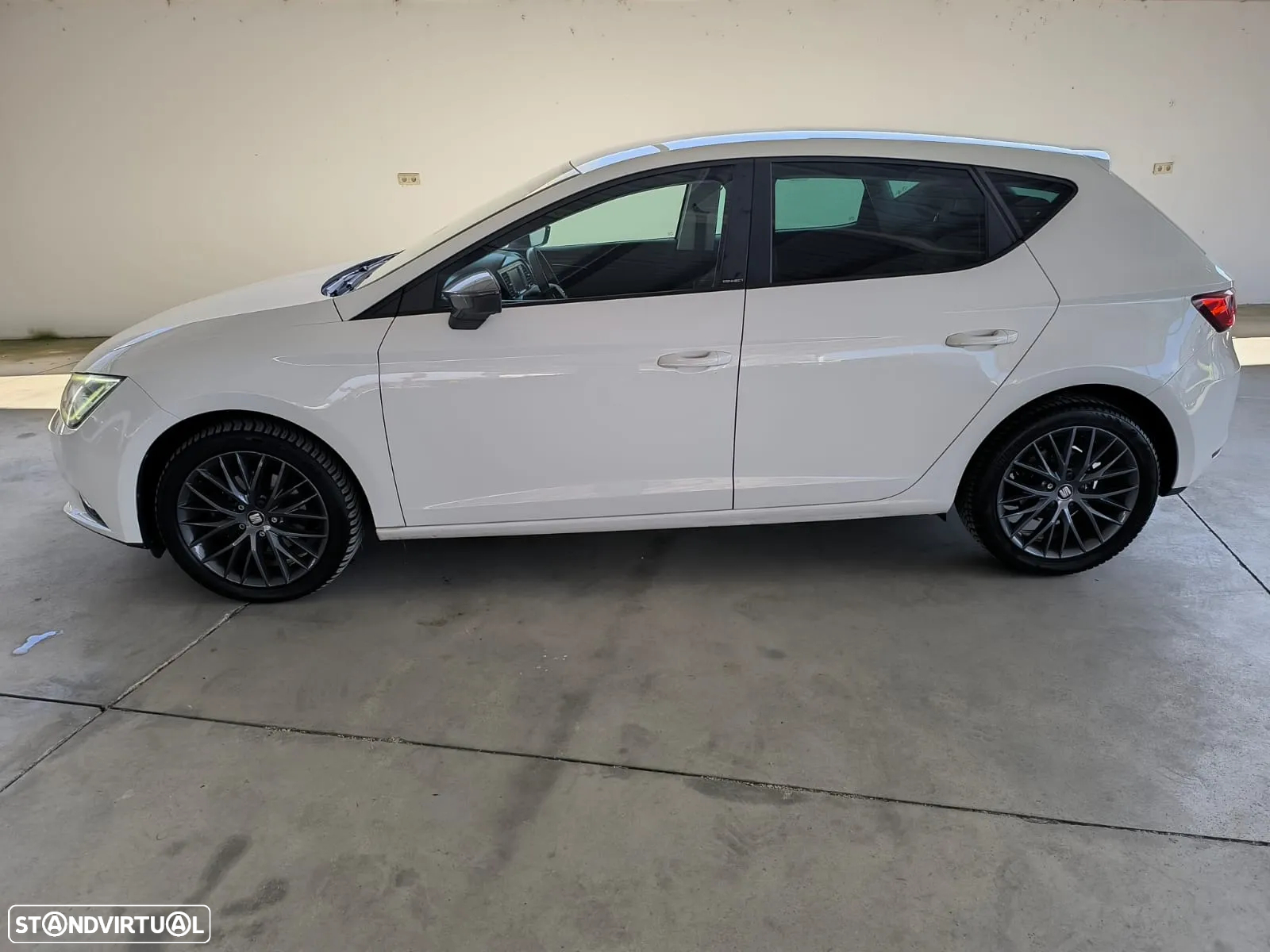SEAT Leon 1.6 TDI S&S CONNECT - 2