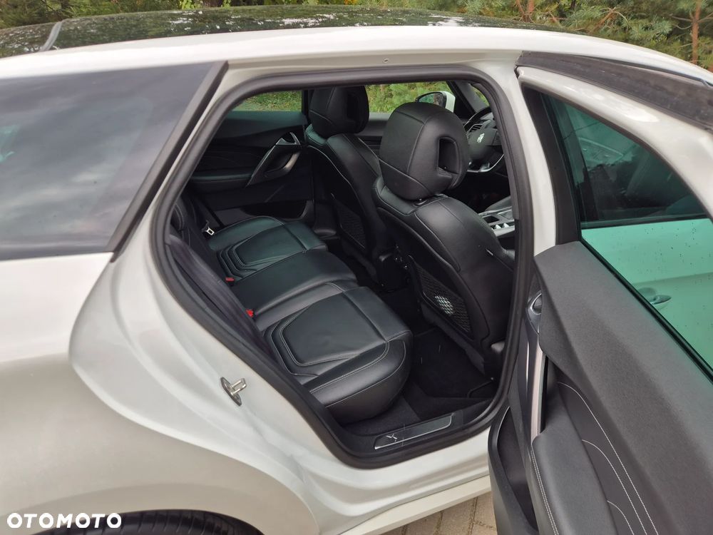 DS Automobiles DS 5 - 30