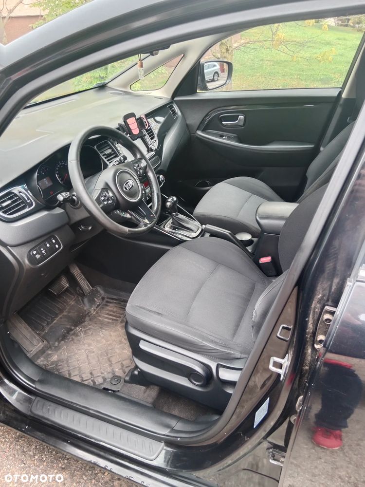 Kia Carens 1.7 CRDi Business Line 7os 7DCT - 10