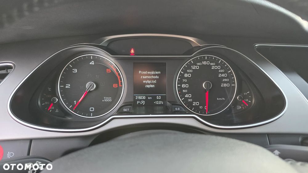 Audi A4 Avant 2.0 TDI Multitronic - 10