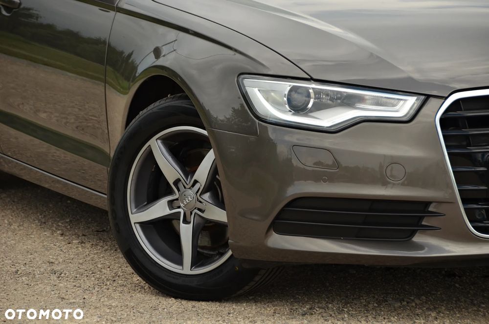 Audi A6 Limousine 2.0 TDI - 13