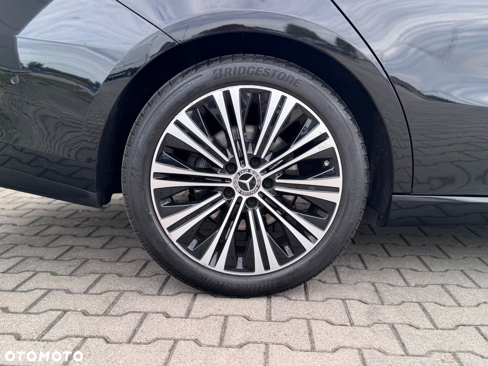 Mercedes-Benz CLA 200 d Shooting Brake 8G-DCT Progressive Line Advanced - 10