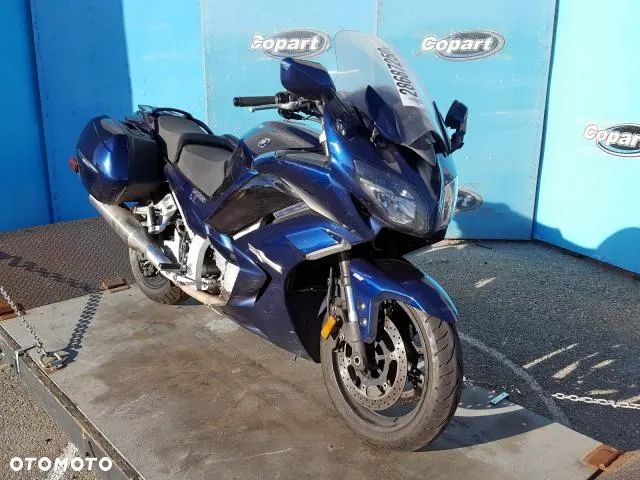 Yamaha FJR - 16