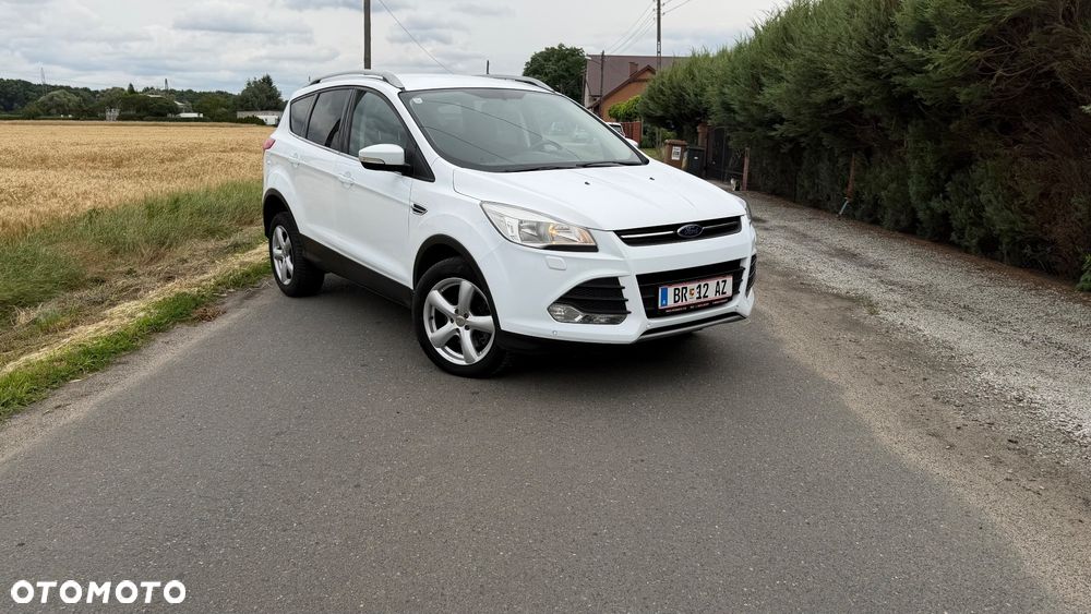 Ford Kuga - 1