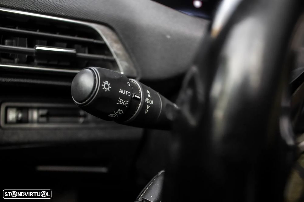 Peugeot 5008 BlueHDI 130 EAT8 Active - 13