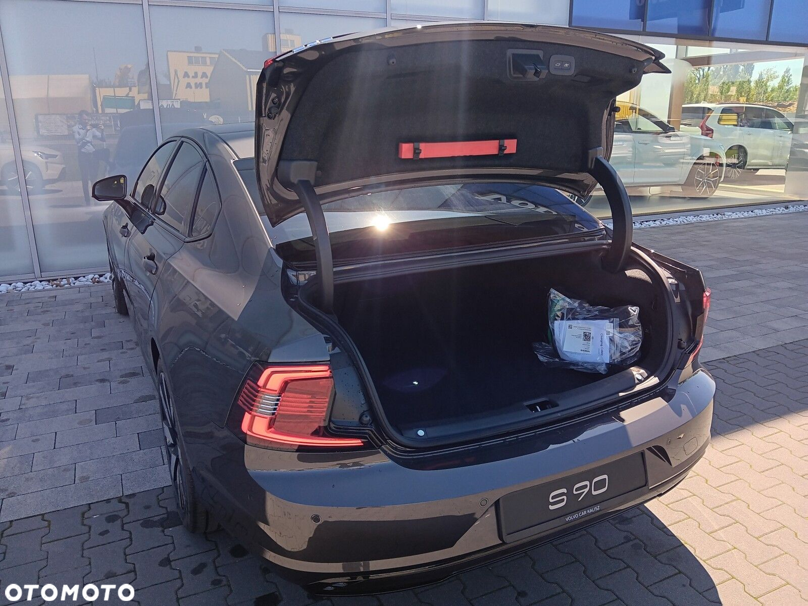 Volvo S90 - 9