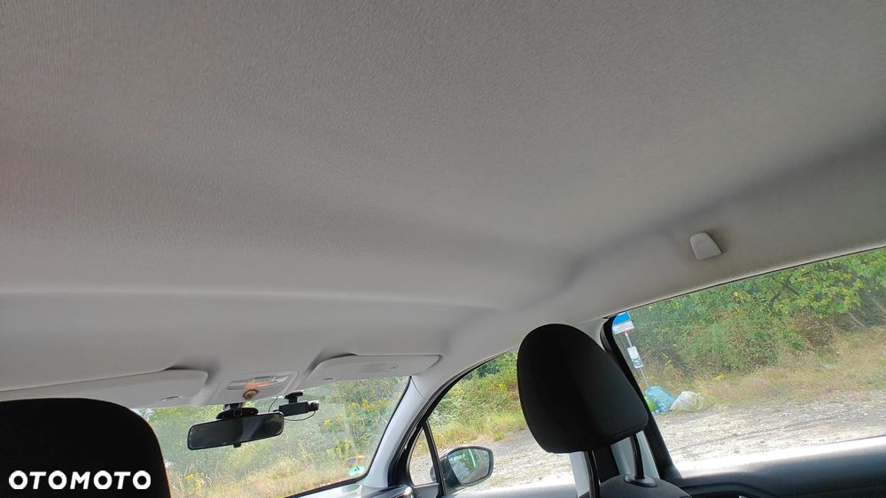 Peugeot 208 95 VTI Active - 29