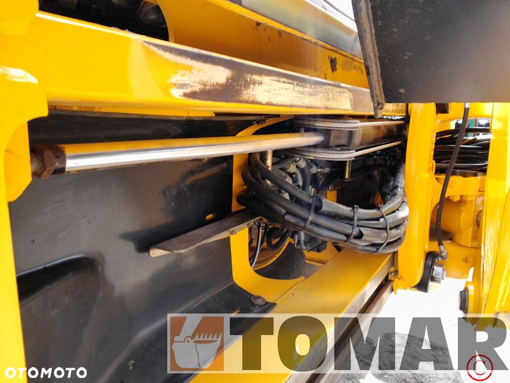 JCB JCB 4CX AEC  2018r - 14