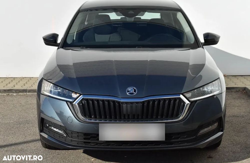 SKODA Octavia 2021 — imagine 3