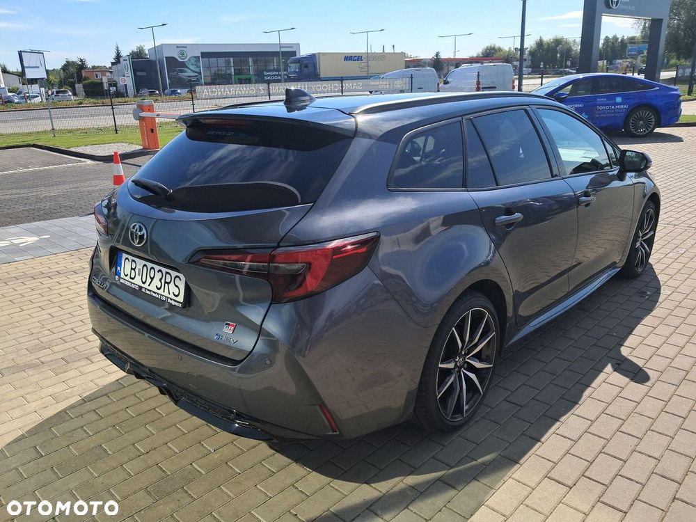 Toyota Corolla 2.0 Hybrid GR Sport Dynamic - 6