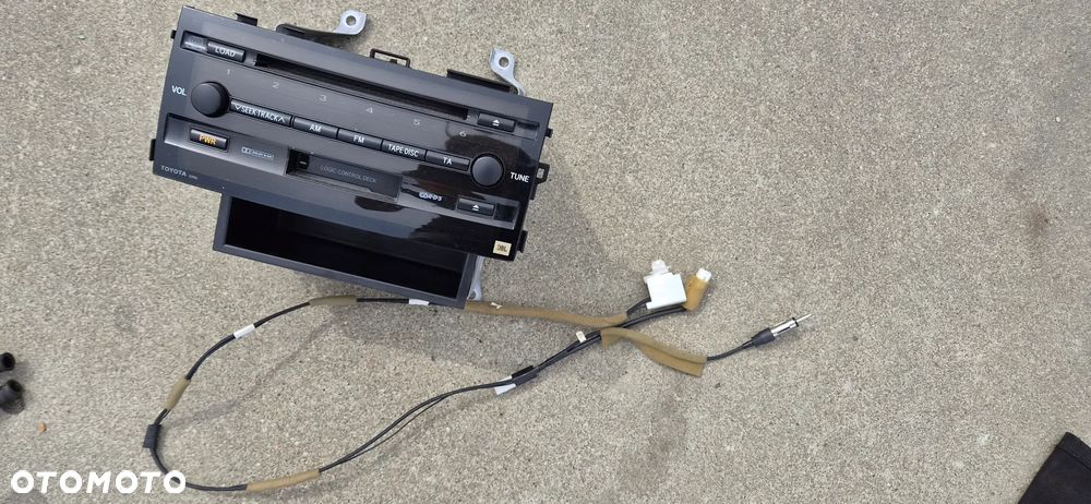 Radio CD radioodtwarzacz kabel Toyota Prius II 2005r 86120-47120 - 1