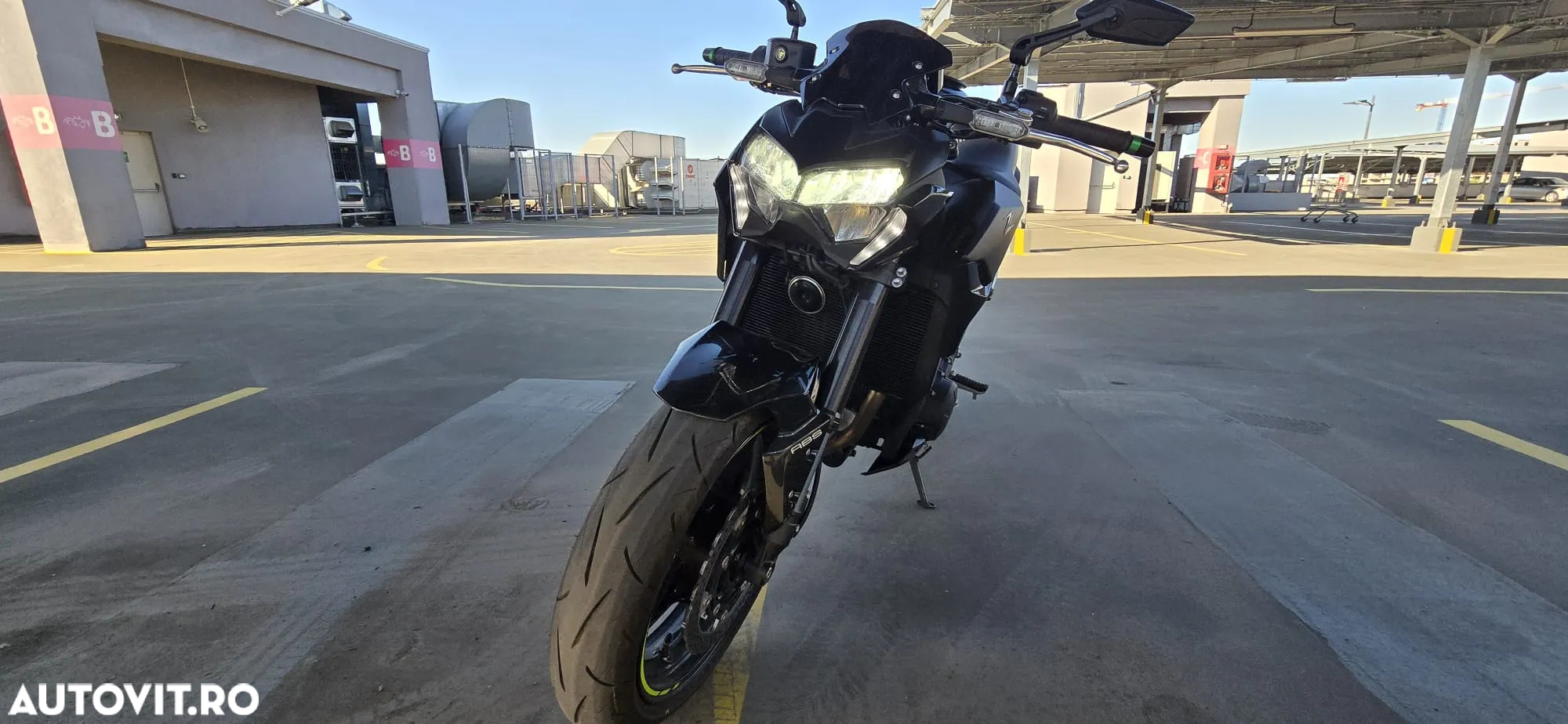 Kawasaki Z 900 - 10