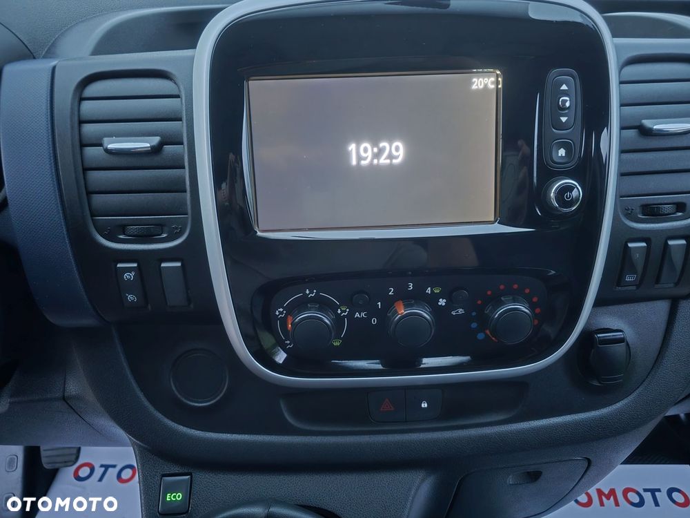 Opel Vivaro - 21