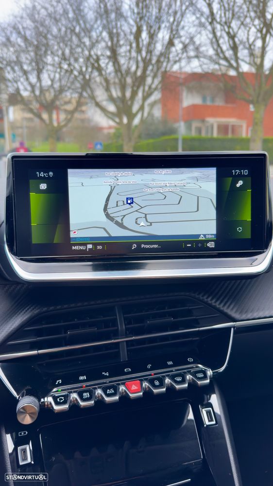 Peugeot 2008 BlueHDi 130 EAT8 Allure Pack - 17