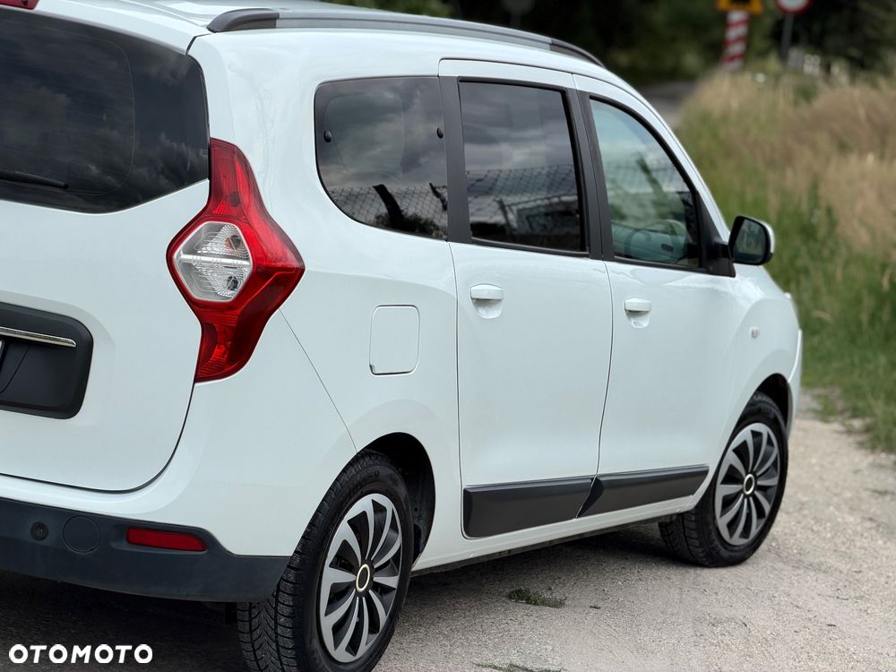 Dacia Lodgy 1.6 SCe Outdoor S&S - 16