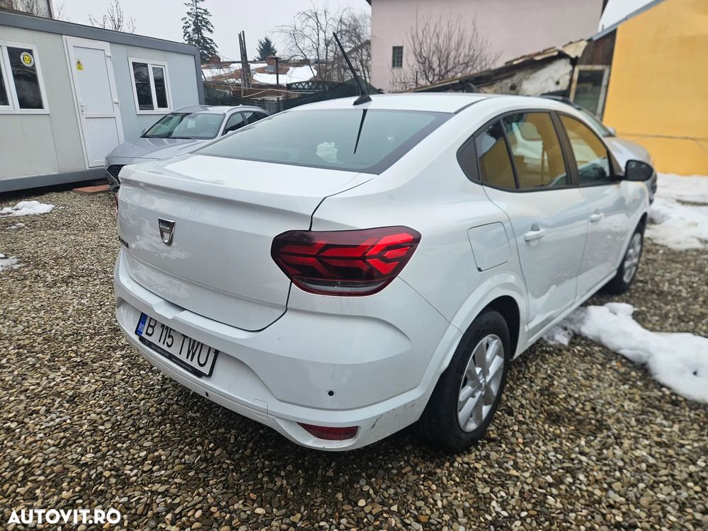 Dacia Logan TCe 90 MT6 Comfort - 24