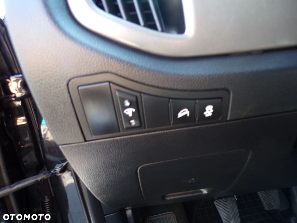 Kia Sportage - 16